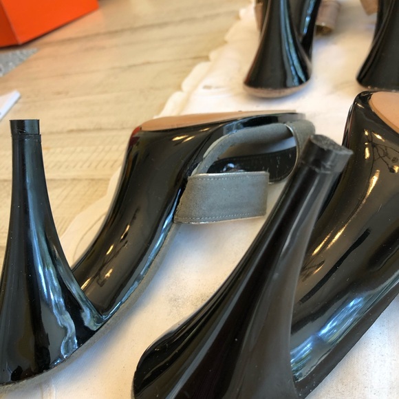 VINTAGE Grey Suede Sandal - Picture 13 of 14